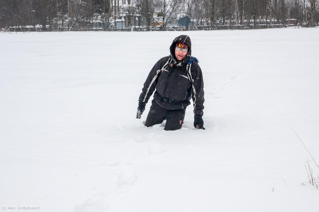 �������