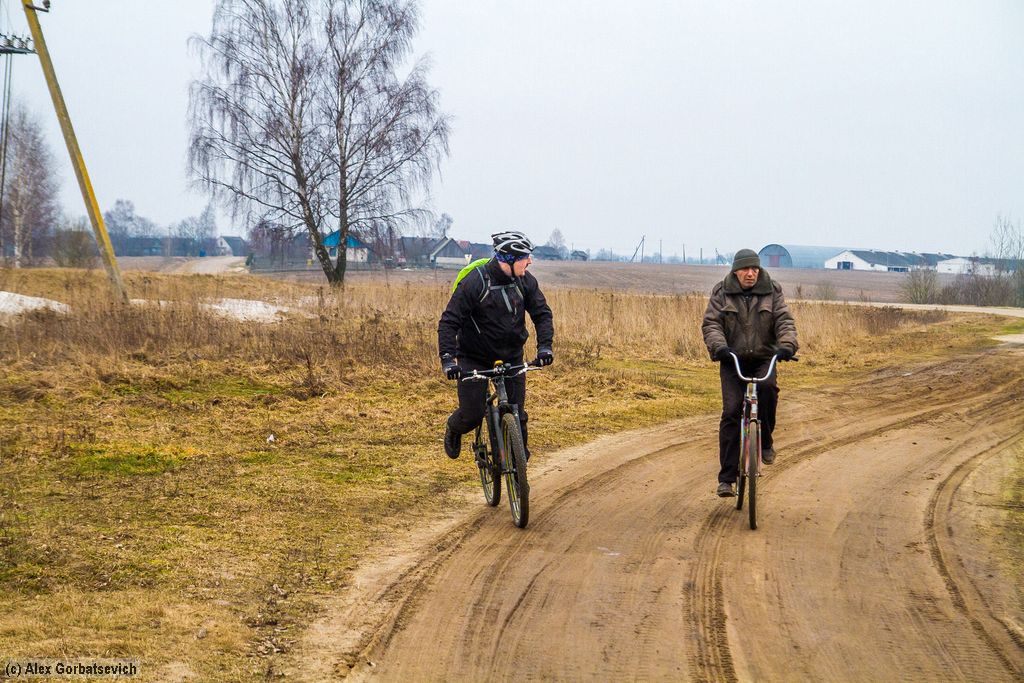 ��  �������