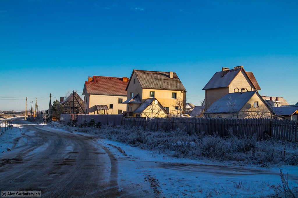 4-� �� ������