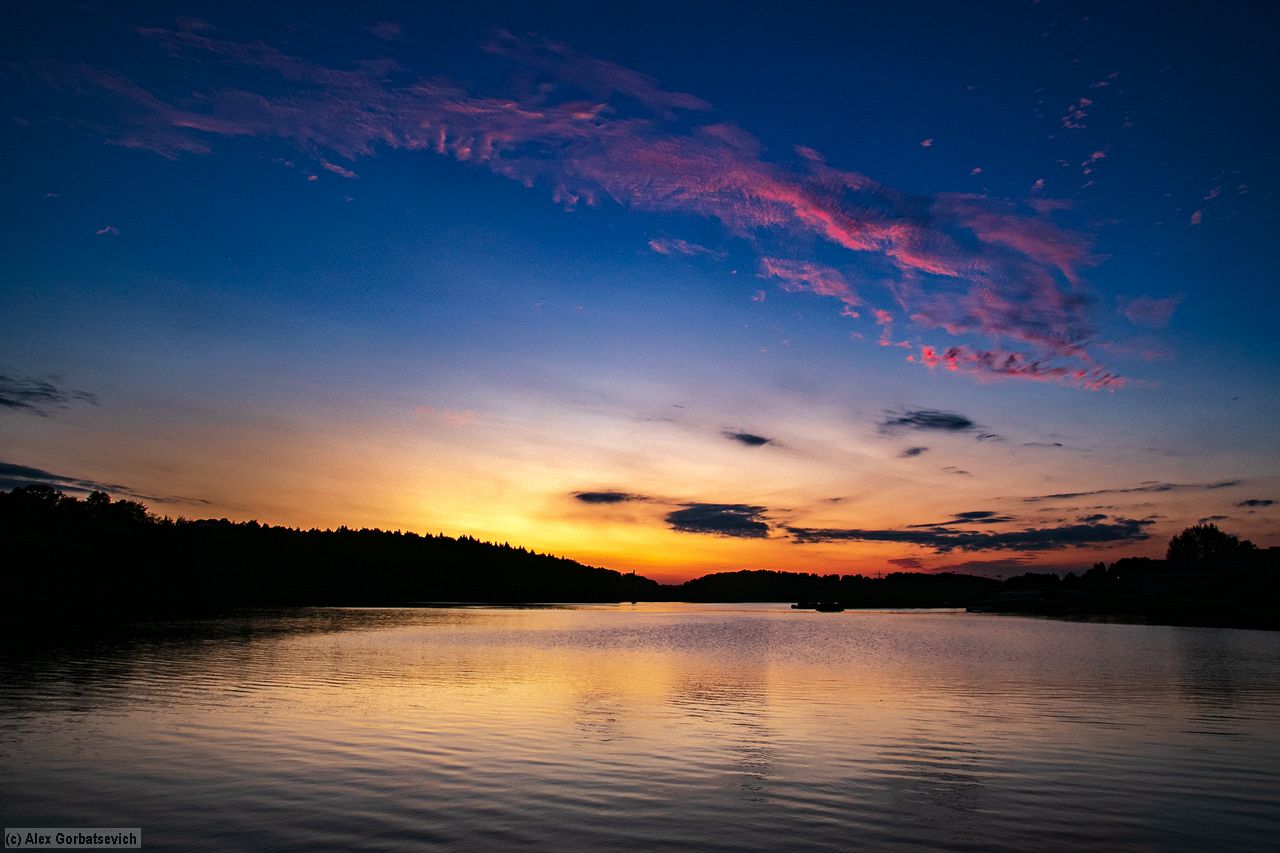 ����������