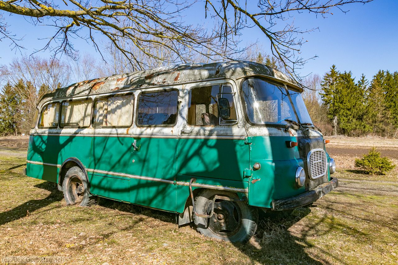 Robur LO 2500 Bus