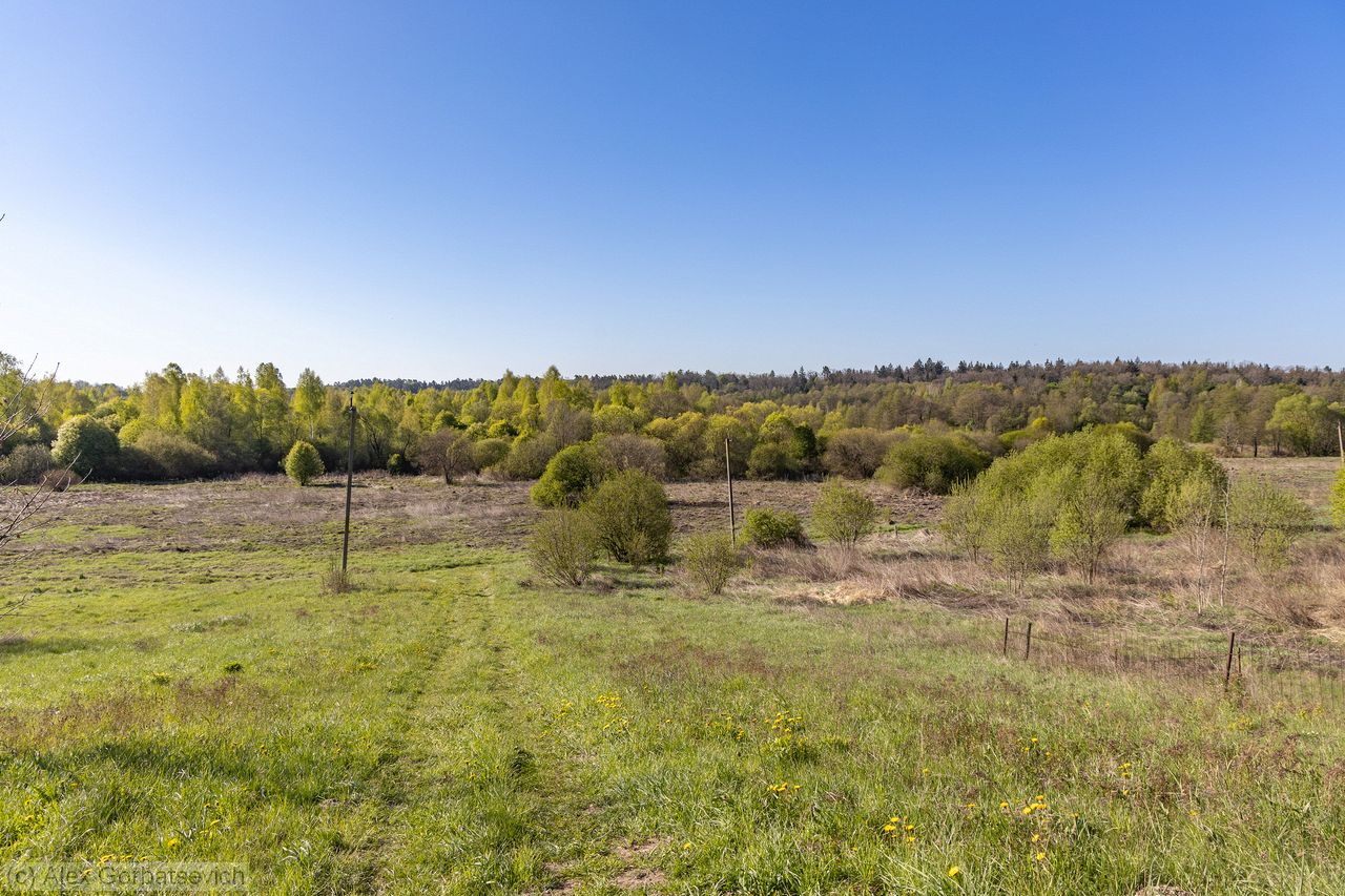 ��� � �����