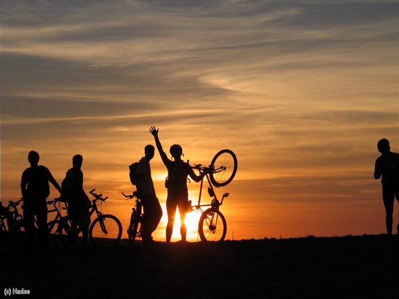 �������!